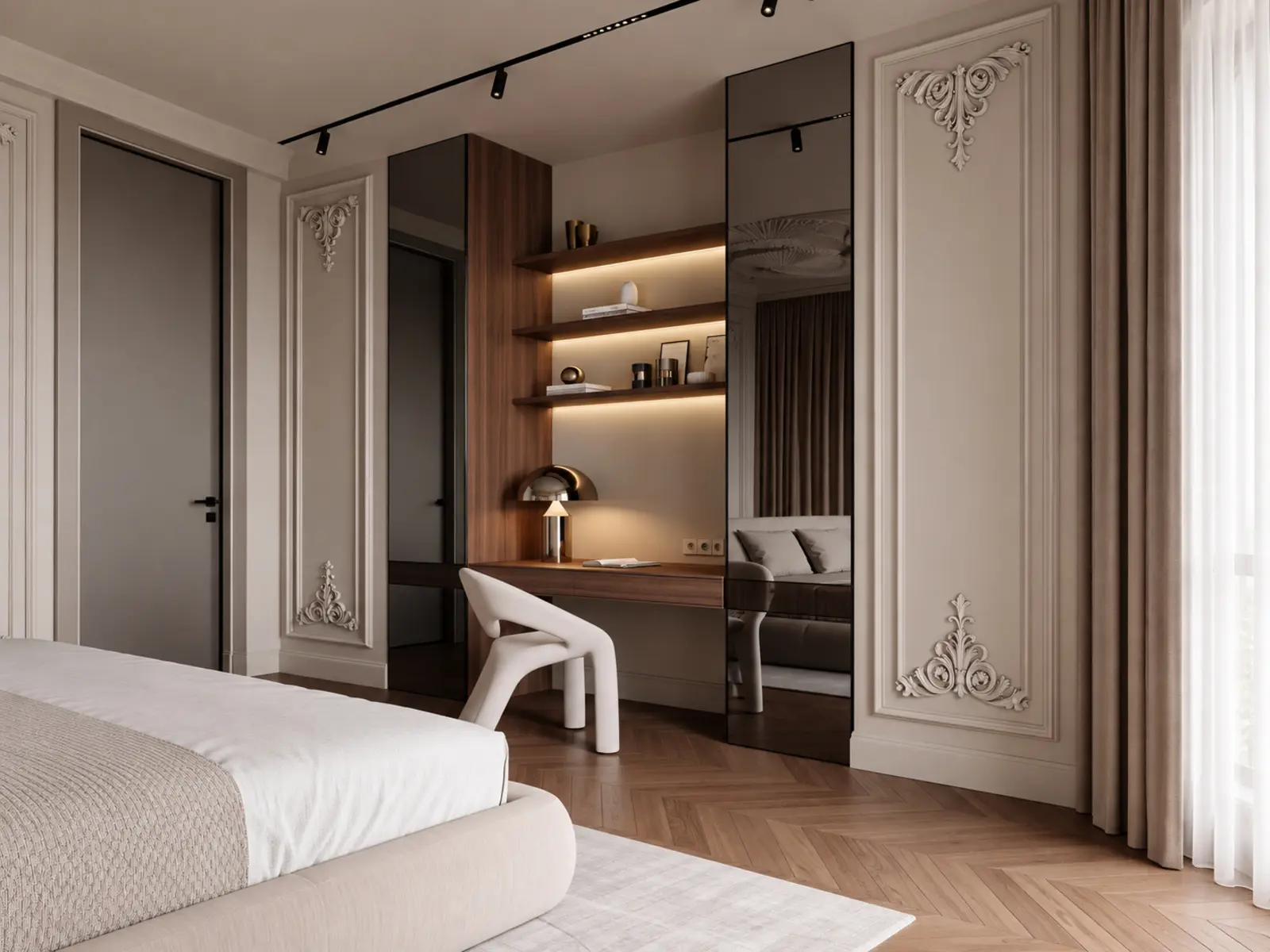 Bureau sur mesure avec panneaux miroir et moulures ornementales