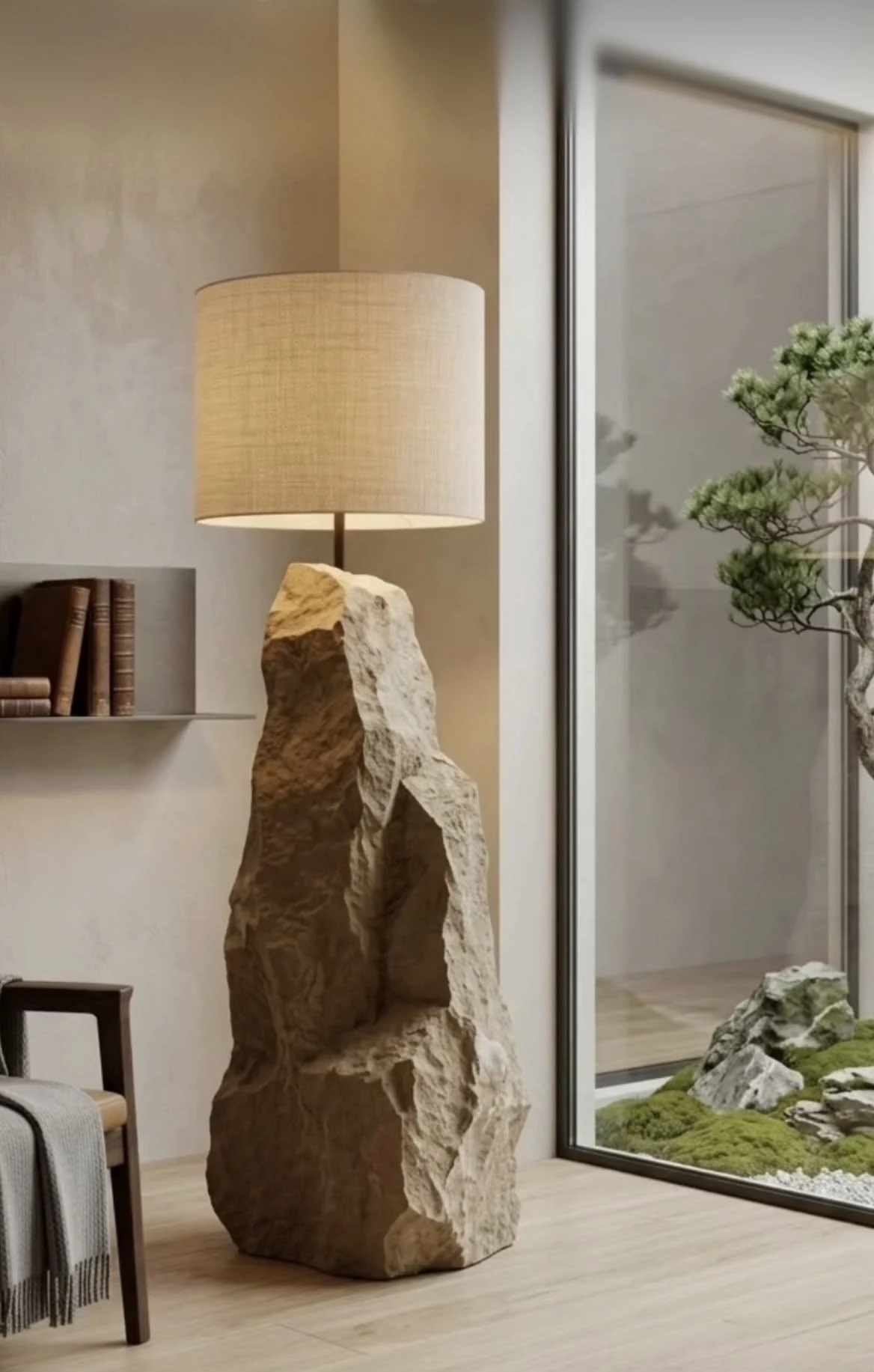 Lampadaire sculptural en pierre brute avec abat-jour textile