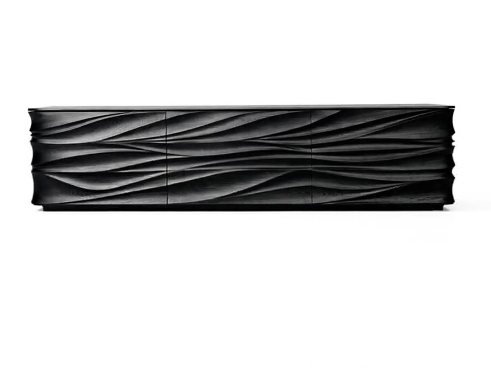 Buffet noir sculpté aux longues vagues organiques